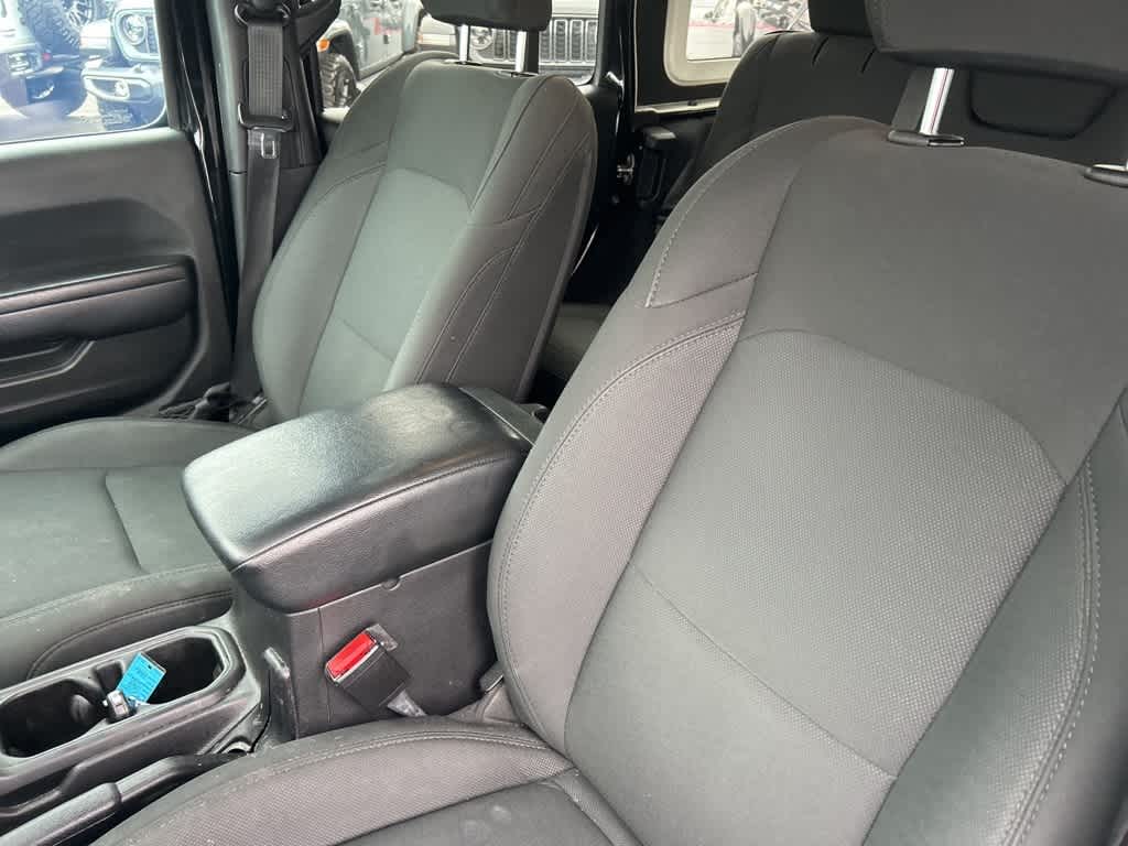 2021 Jeep Wrangler Unlimited Sport 19