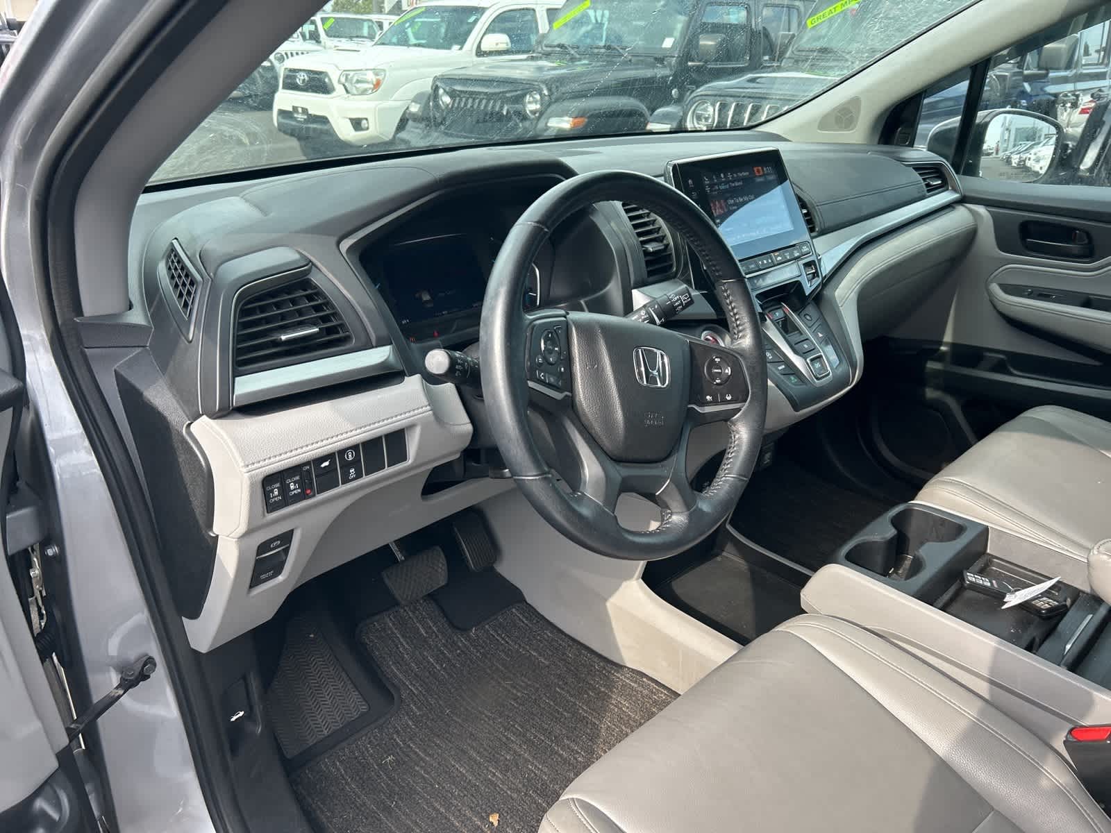 Thumbnail: 2021 Honda Odyssey - 18