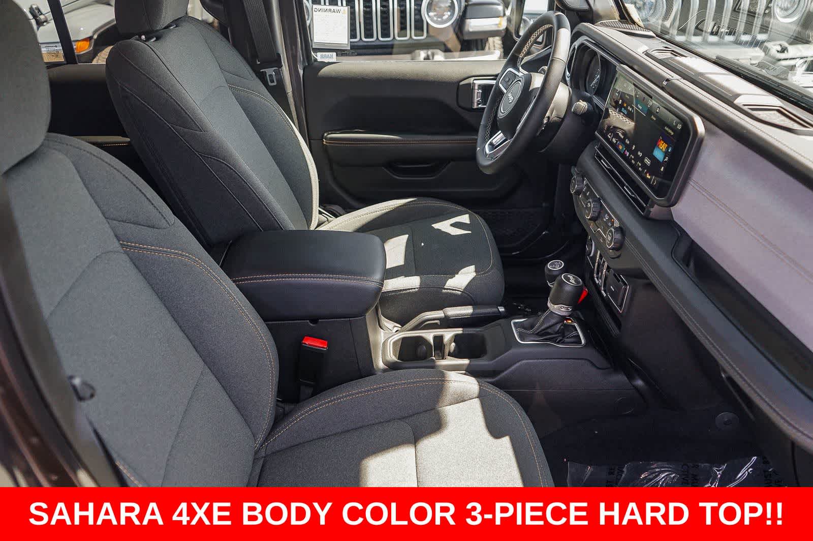 Thumbnail: 2025 Jeep Wrangler - 14