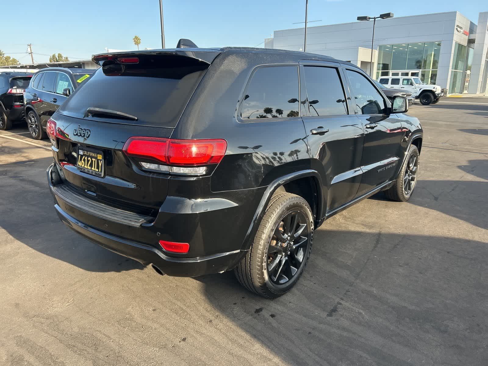 Thumbnail: 2019 Jeep Grand Cherokee - 5