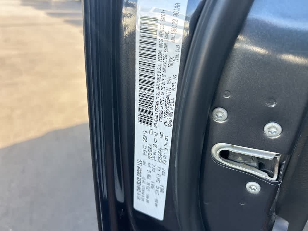 2014 RAM 1500 Laramie 43