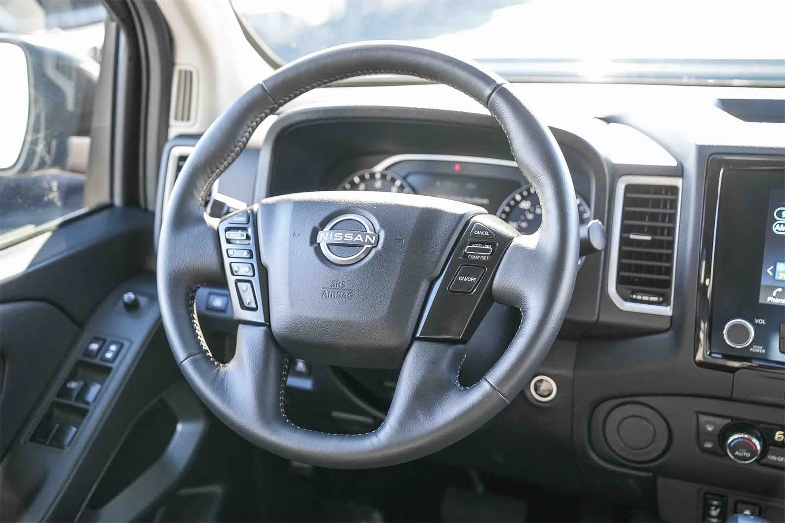 Thumbnail: 2024 Nissan Frontier - 13