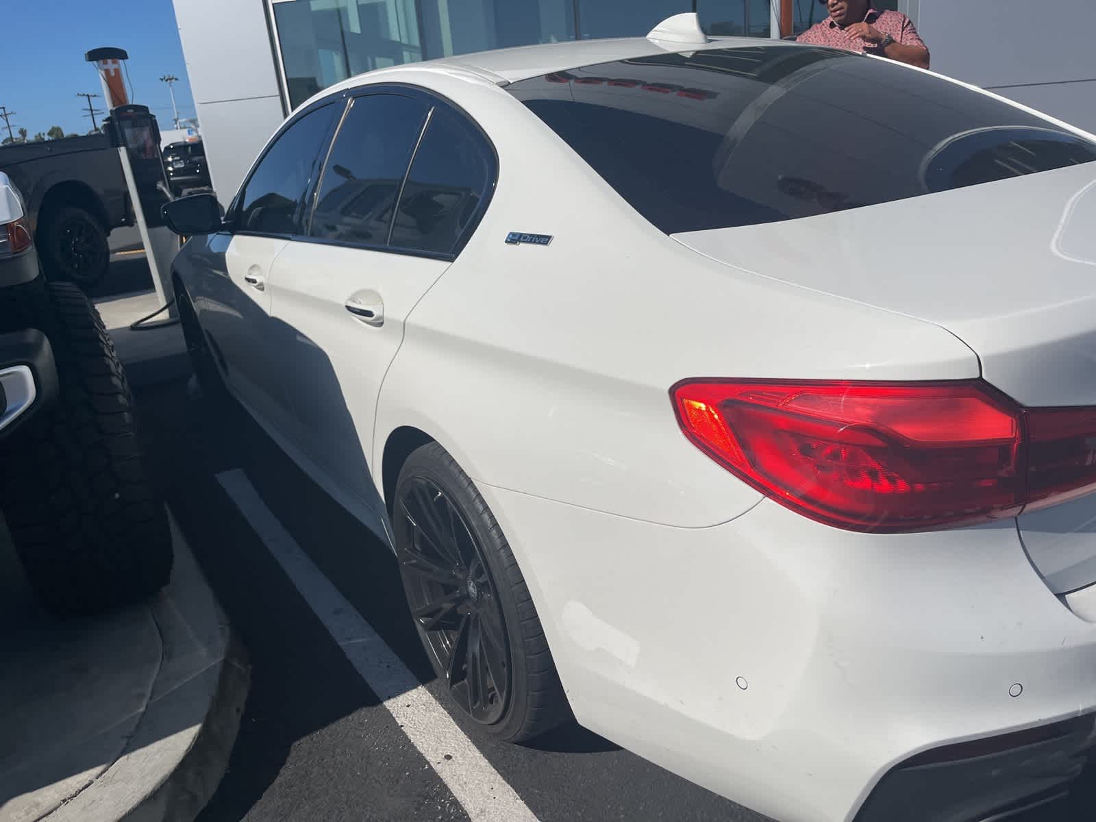 Thumbnail: 2018 BMW 5 Series - 5