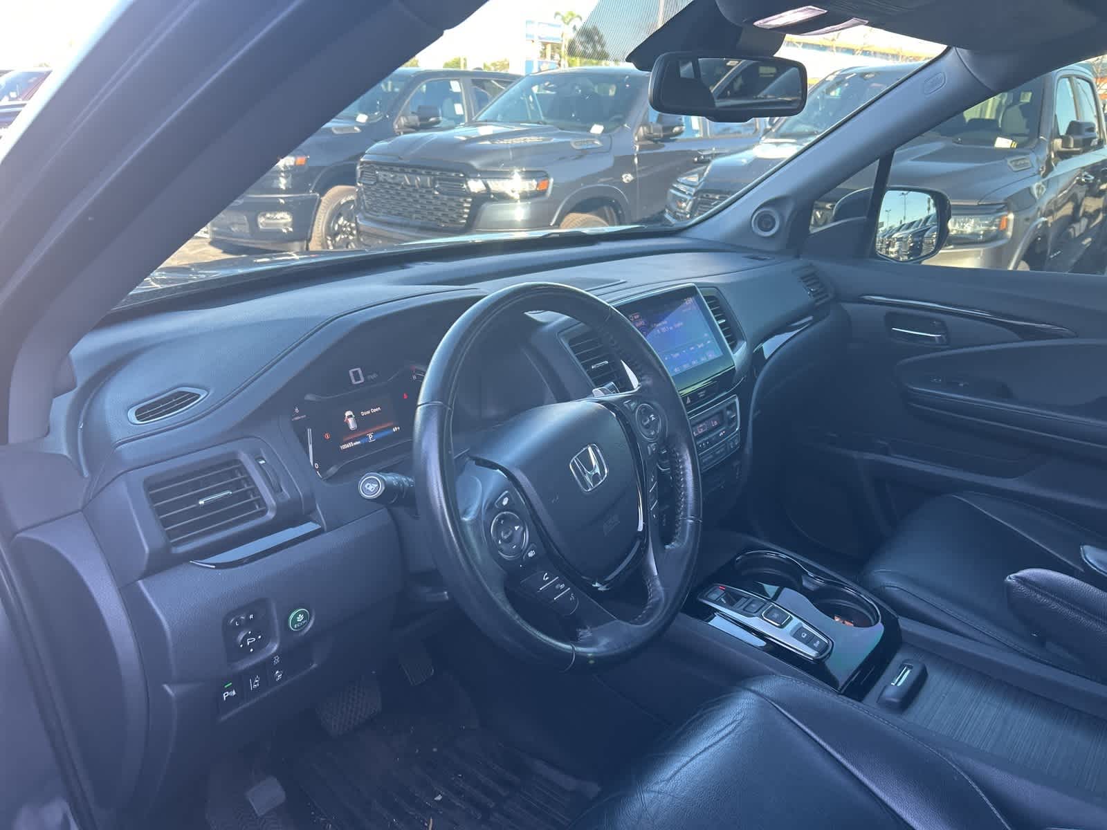 Thumbnail: 2016 Honda Pilot - 19