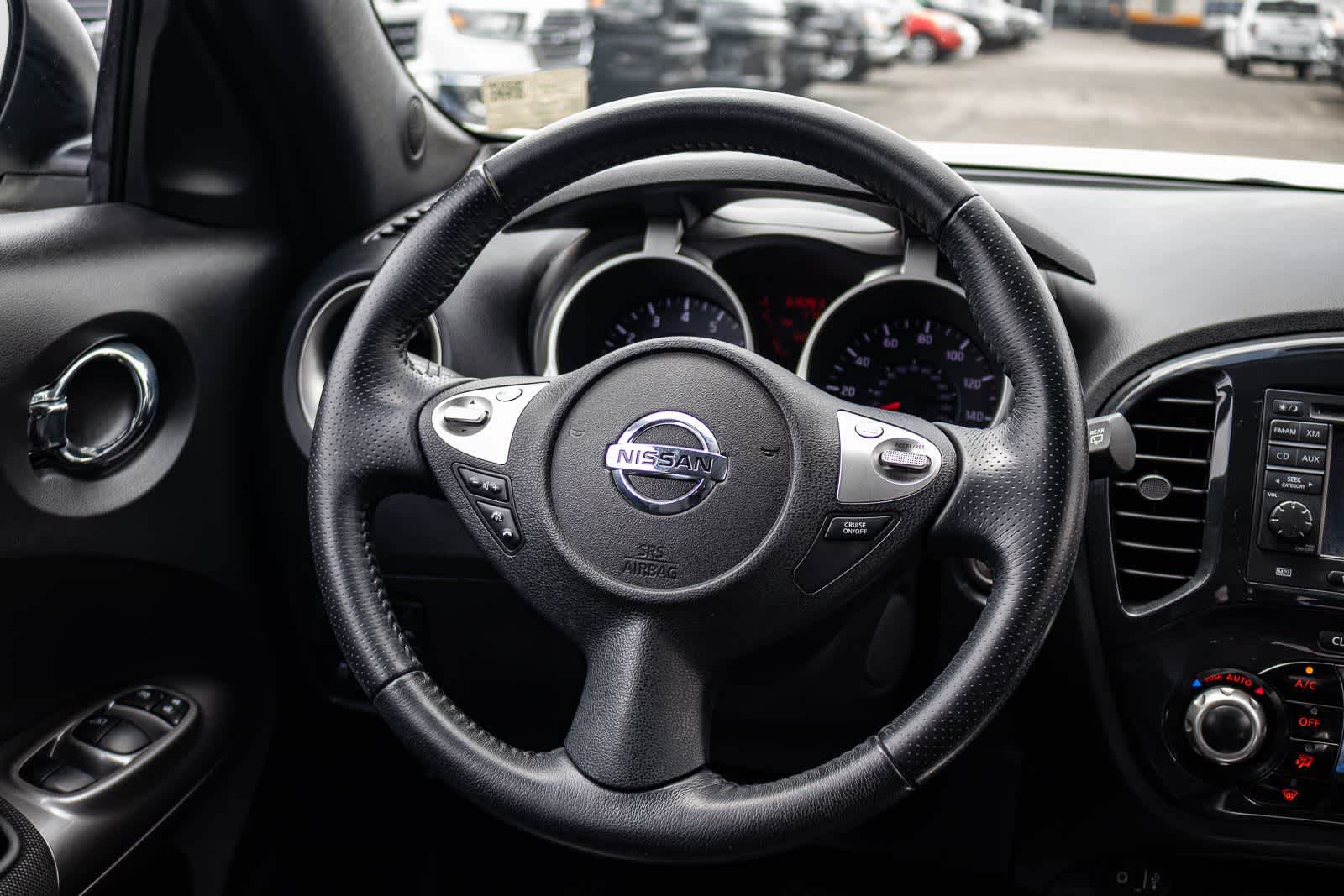 Thumbnail: 2012 Nissan Juke - 15