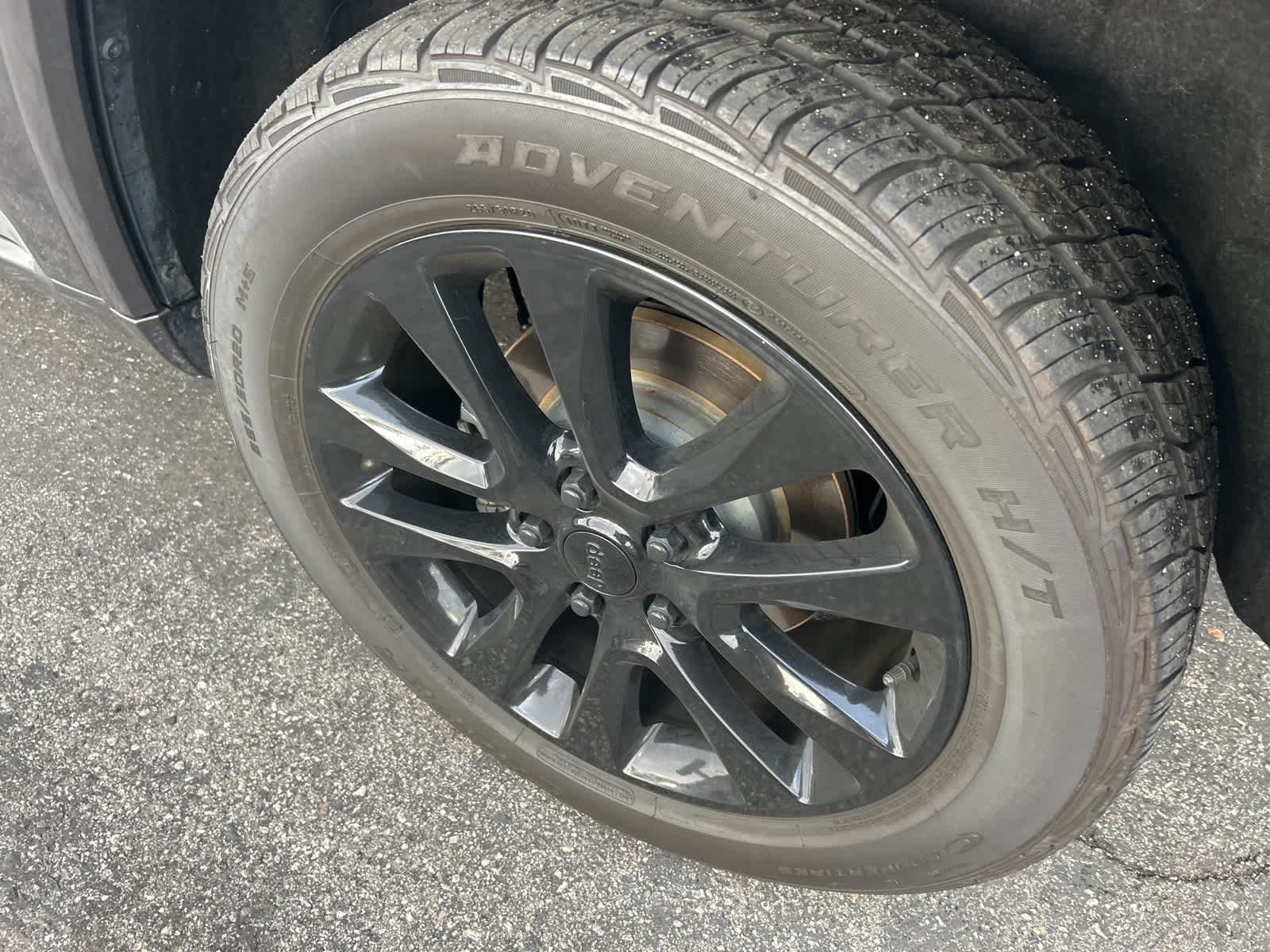 Thumbnail: 2017 Jeep Grand Cherokee - 14