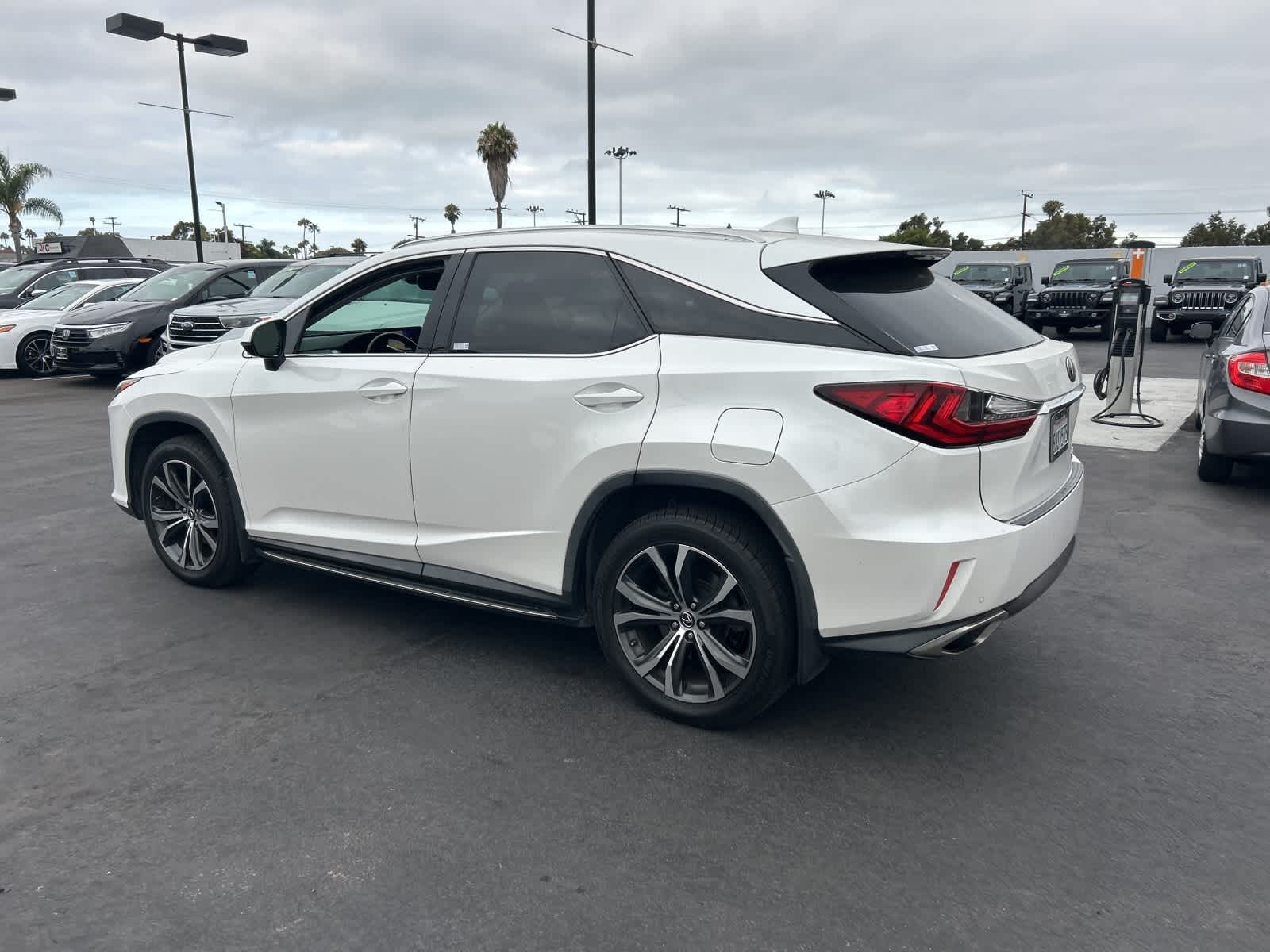 Thumbnail: 2019 Lexus RX - 3