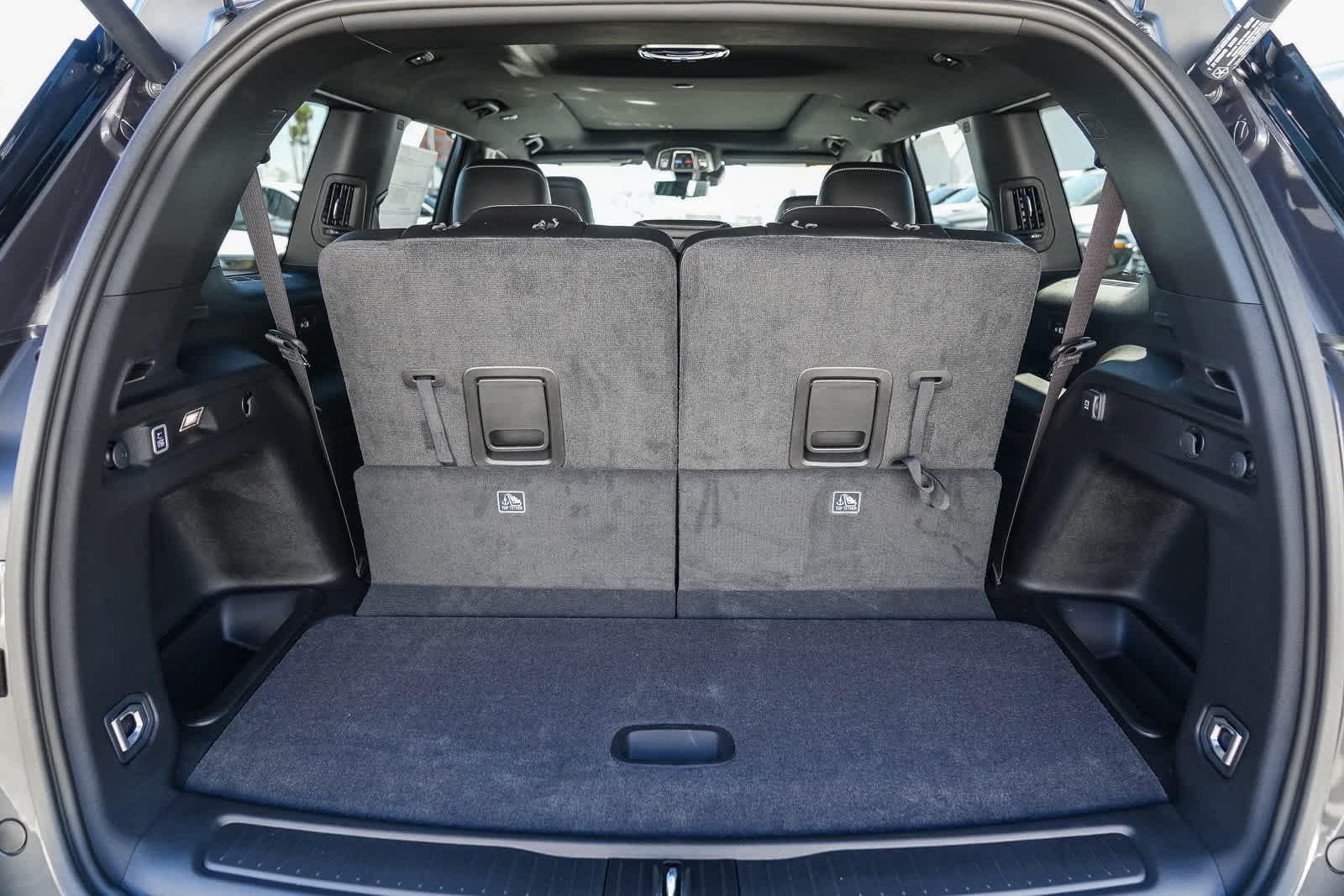 Thumbnail: 2025 Jeep Grand Cherokee L - 11