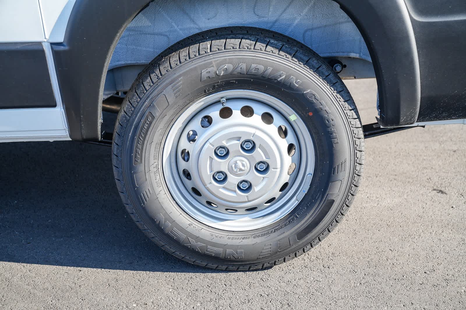 Thumbnail: 2026 RAM ProMaster - 10