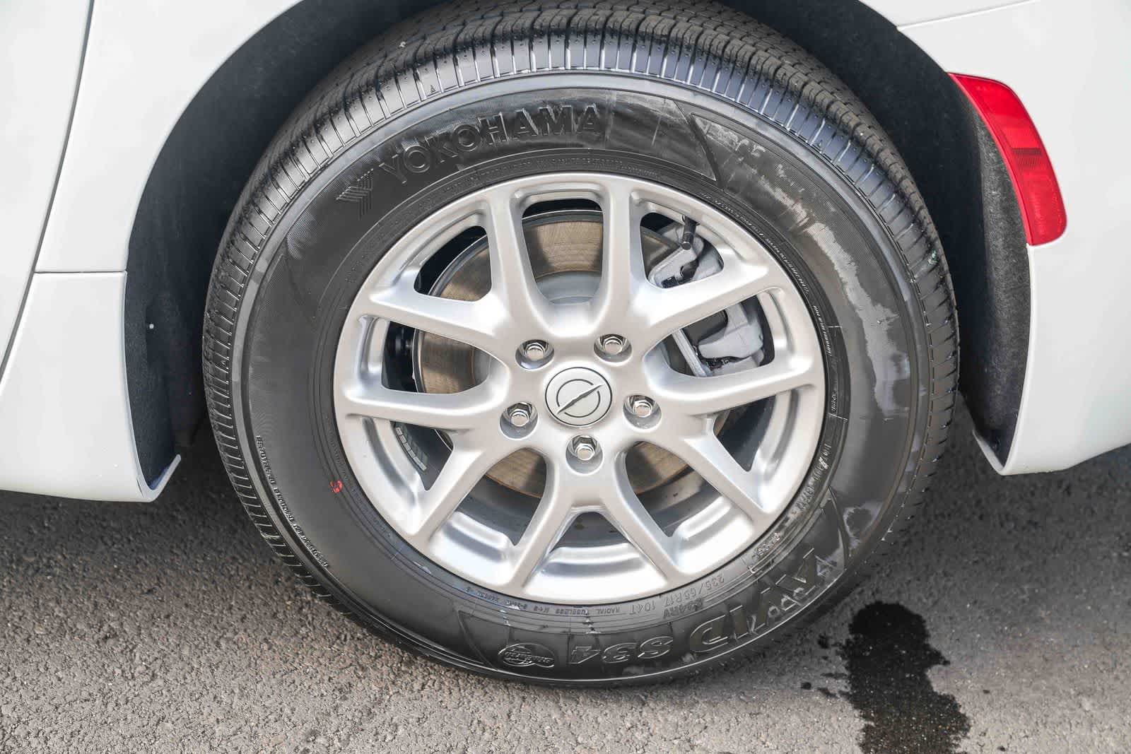 Thumbnail: 2026 Chrysler Pacifica - 10