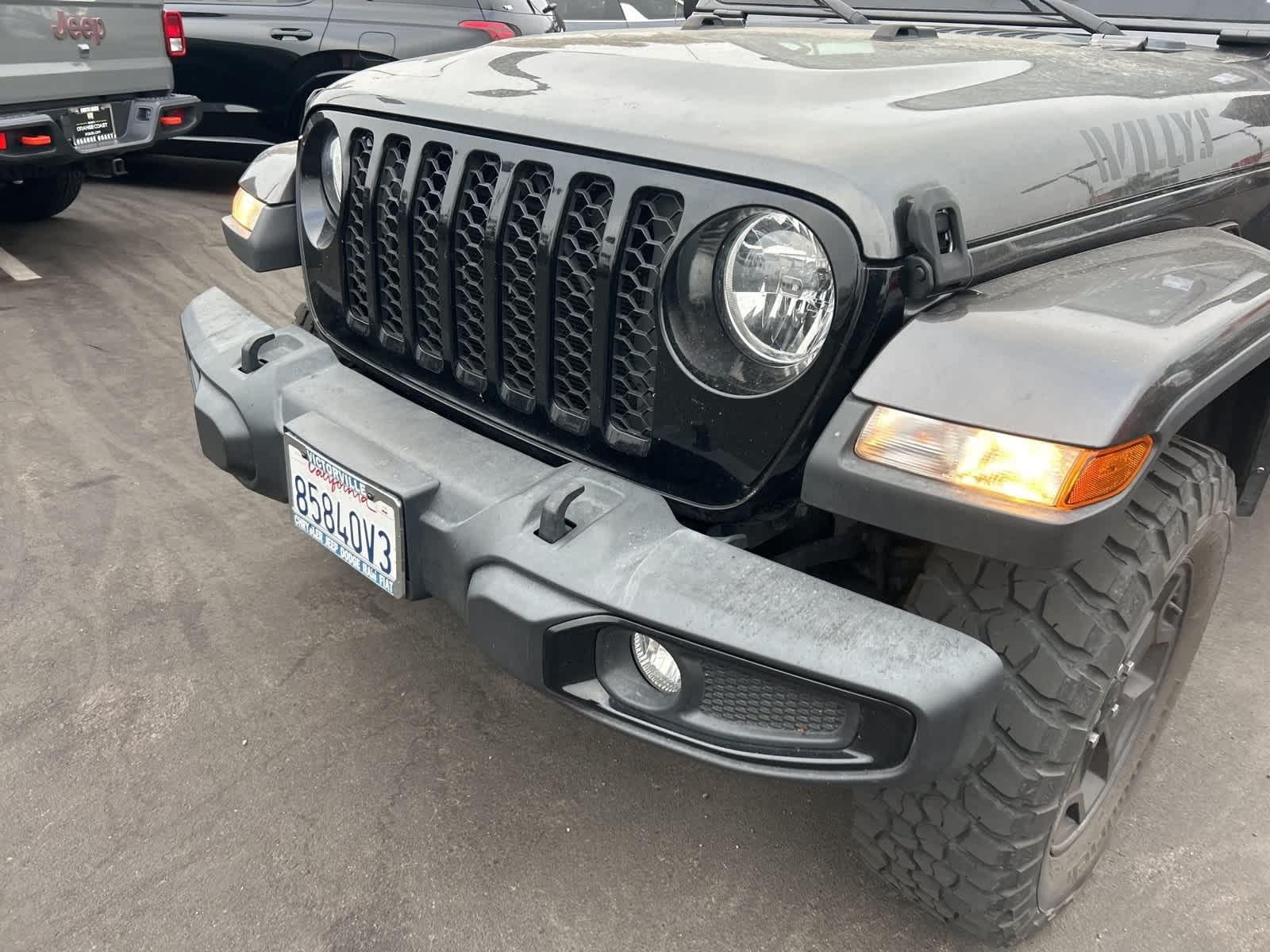 Thumbnail: 2023 Jeep Gladiator - 9
