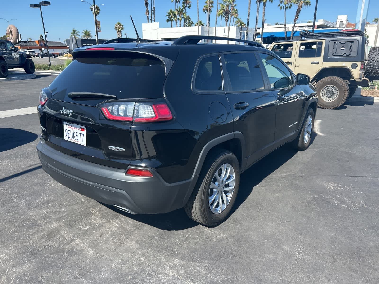 Thumbnail: 2022 Jeep Cherokee - 6