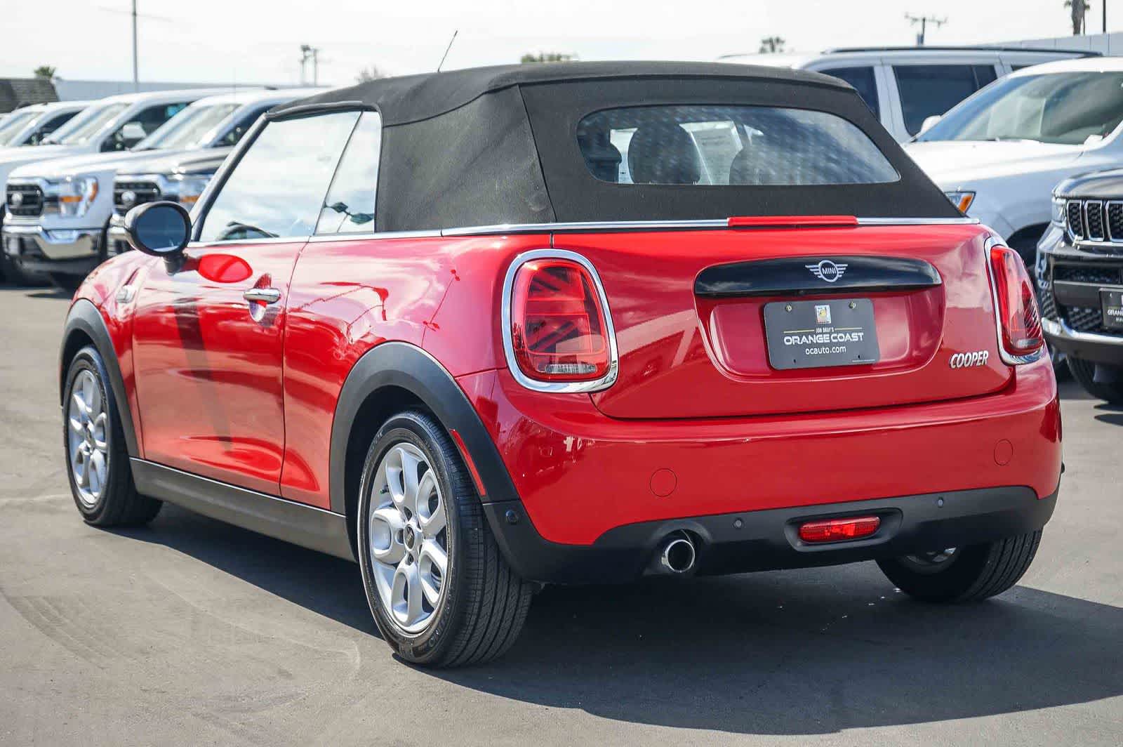 Thumbnail: 2021 MINI Cooper Convertible - 4