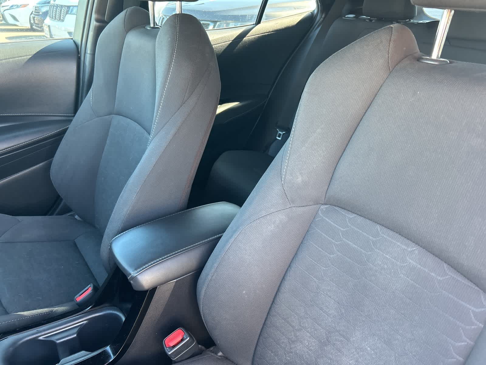 Thumbnail: 2019 Toyota Corolla - 18