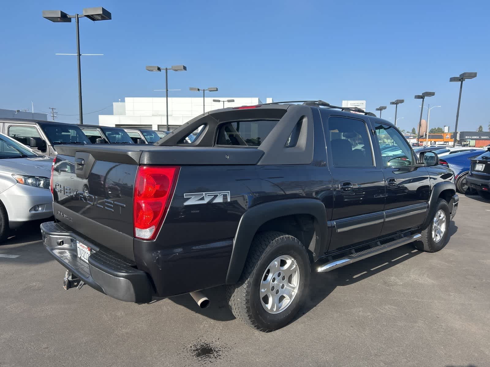 Thumbnail: 2005 Chevrolet Avalanche 1500 - 6