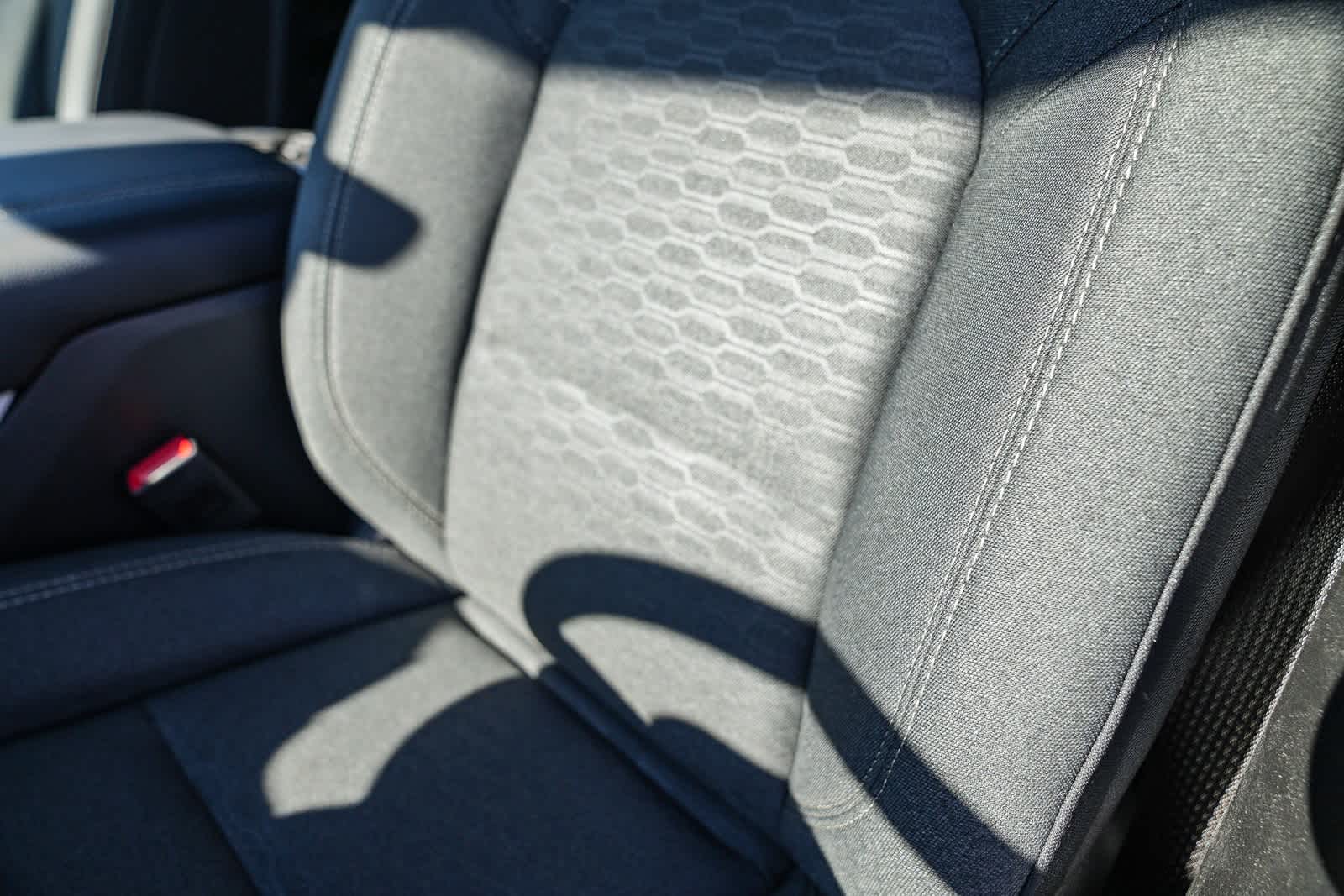 Thumbnail: 2026 RAM 1500 - 25