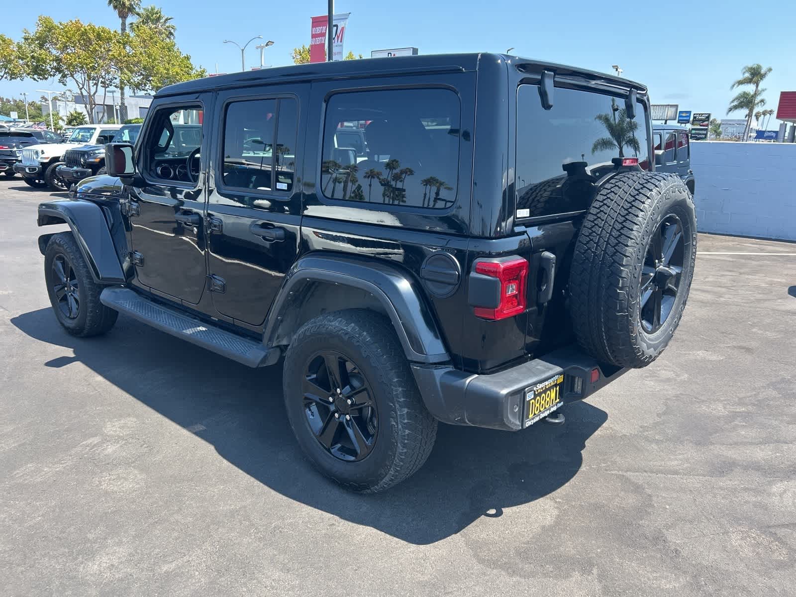 Thumbnail: 2022 Jeep Wrangler - 3