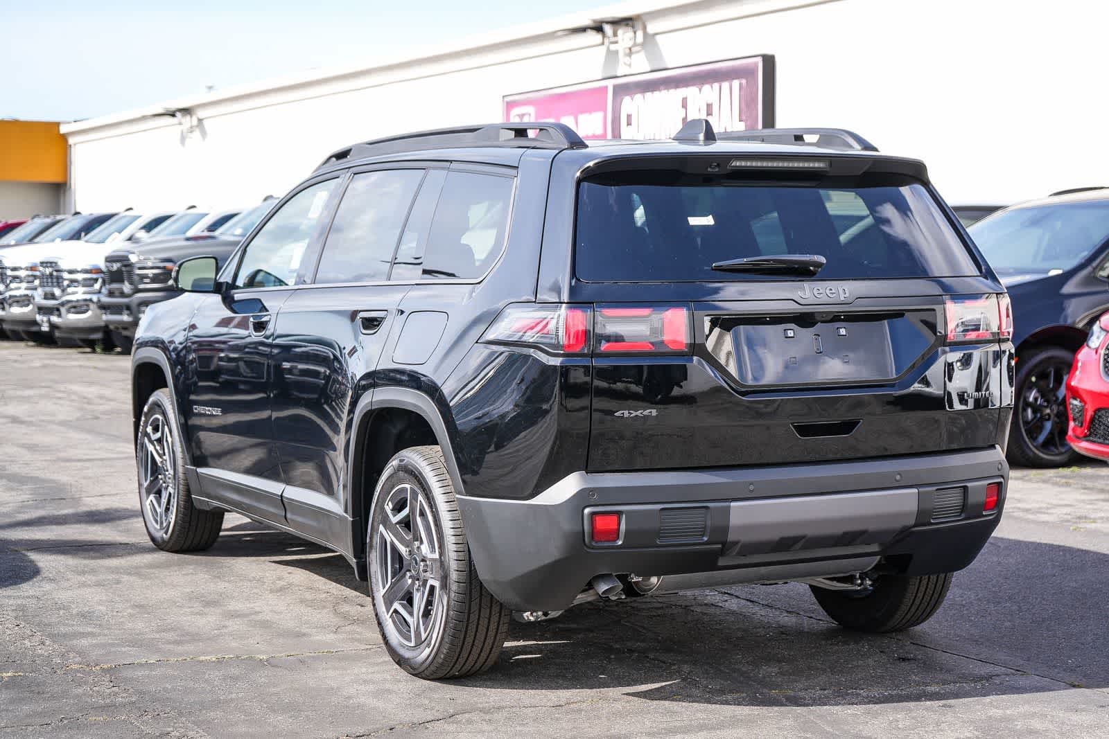 Thumbnail: 2026 Jeep Cherokee - 8