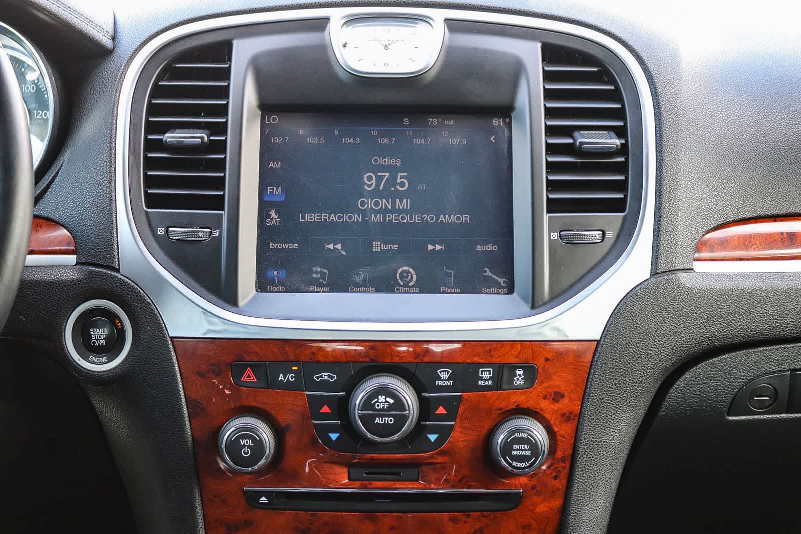 Thumbnail: 2014 Chrysler 300 - 12