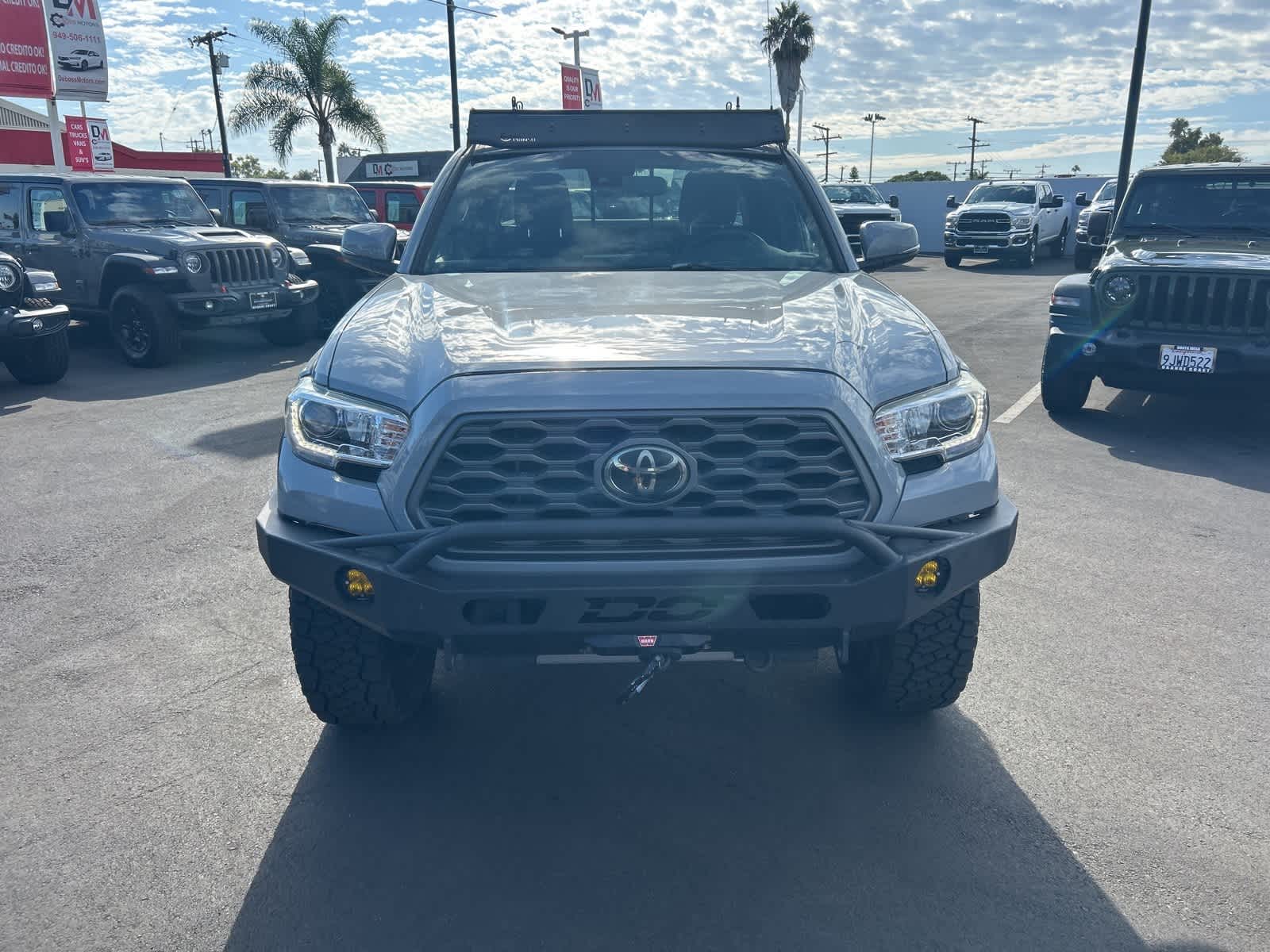 Thumbnail: 2018 Toyota Tacoma - 9