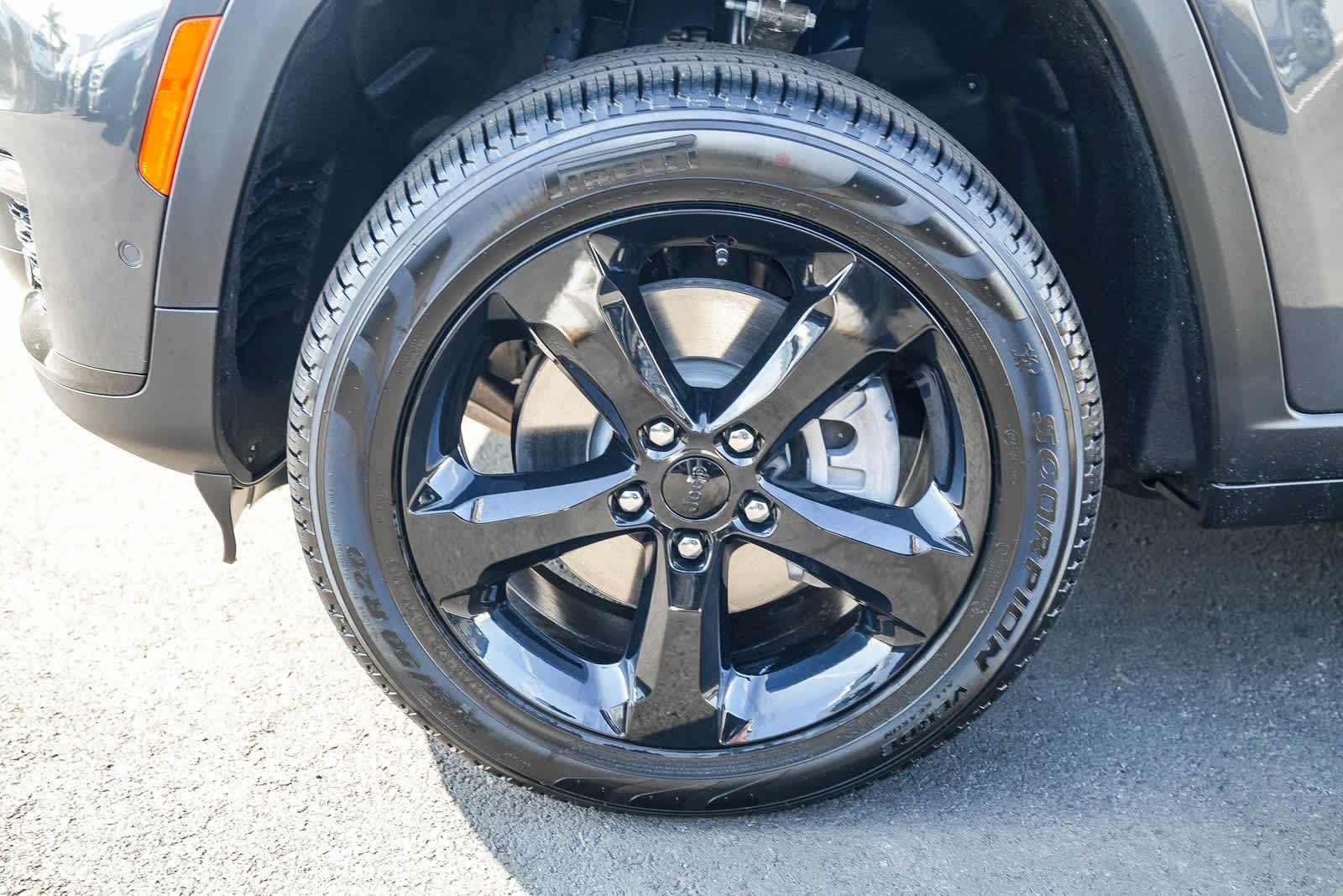 Thumbnail: 2025 Jeep Grand Cherokee L - 9