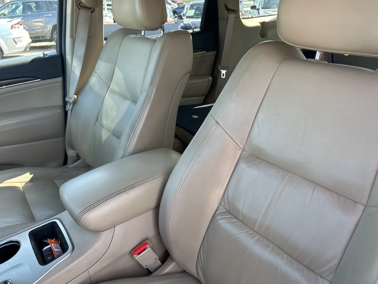 Thumbnail: 2015 Jeep Grand Cherokee - 22