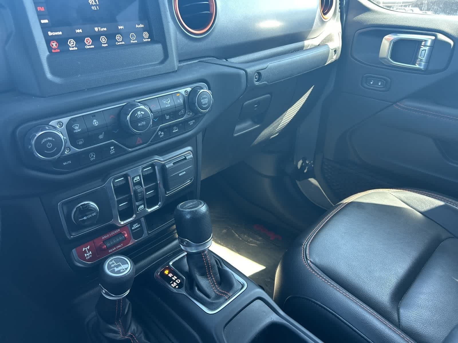 Thumbnail: 2021 Jeep Gladiator - 39