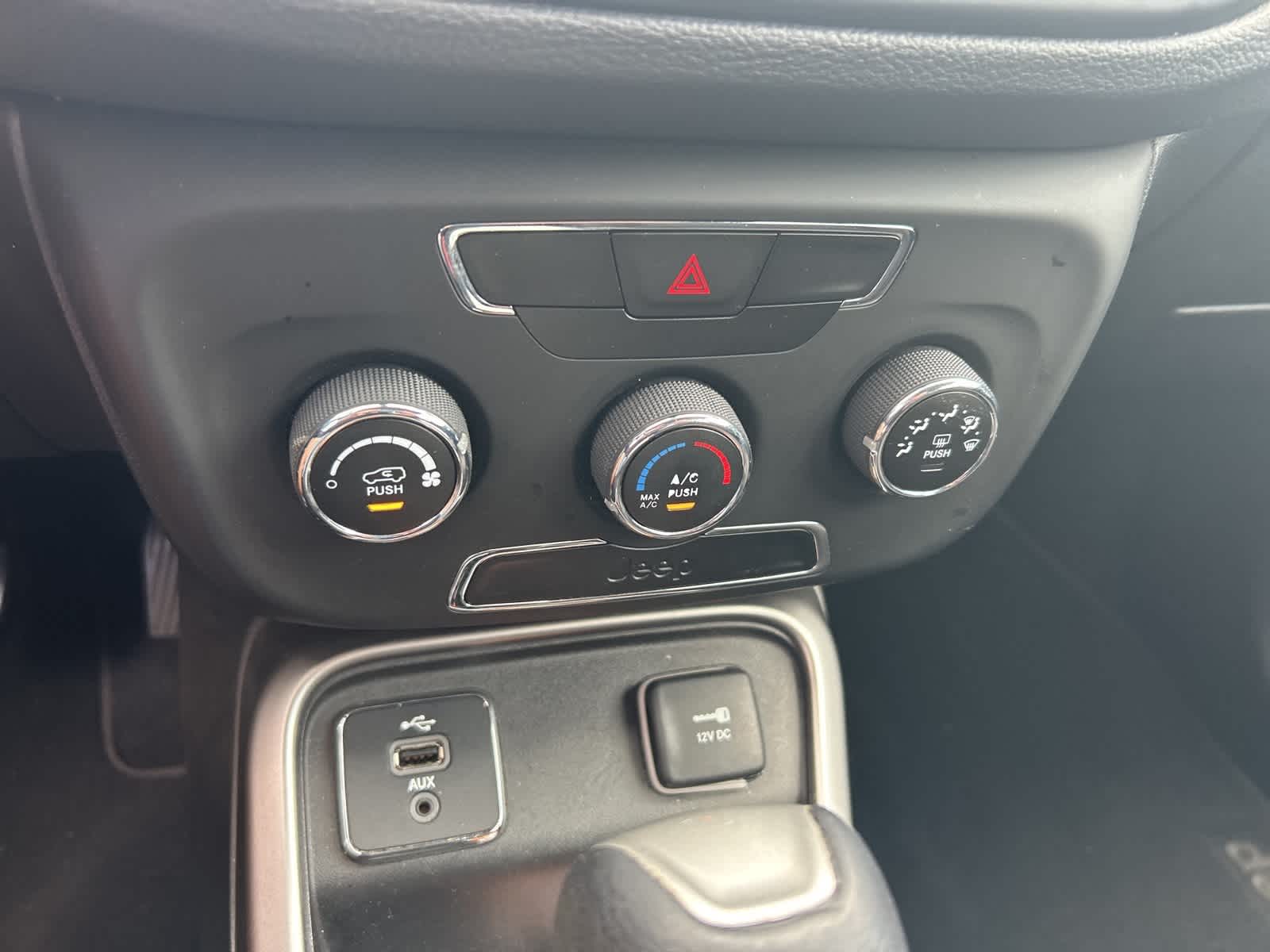 Thumbnail: 2018 Jeep Compass - 26