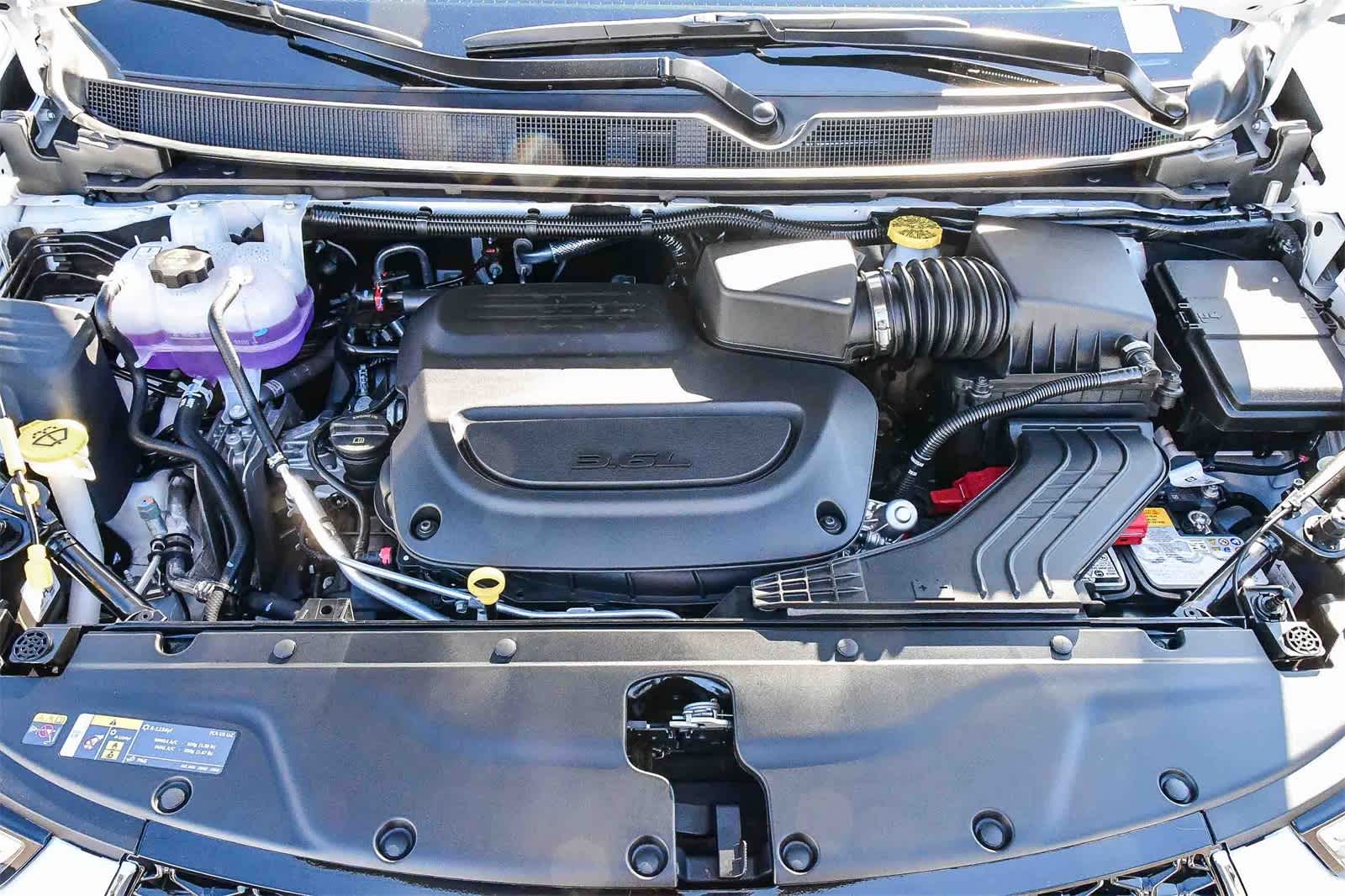 Thumbnail: 2026 Chrysler Pacifica - 12