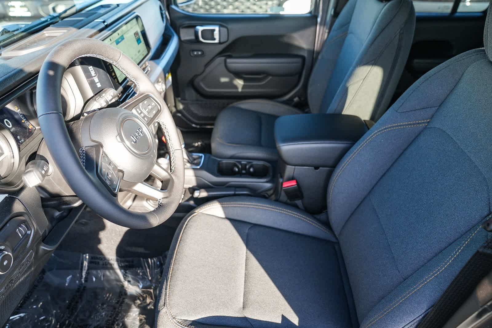 Thumbnail: 2026 Jeep Wrangler - 19