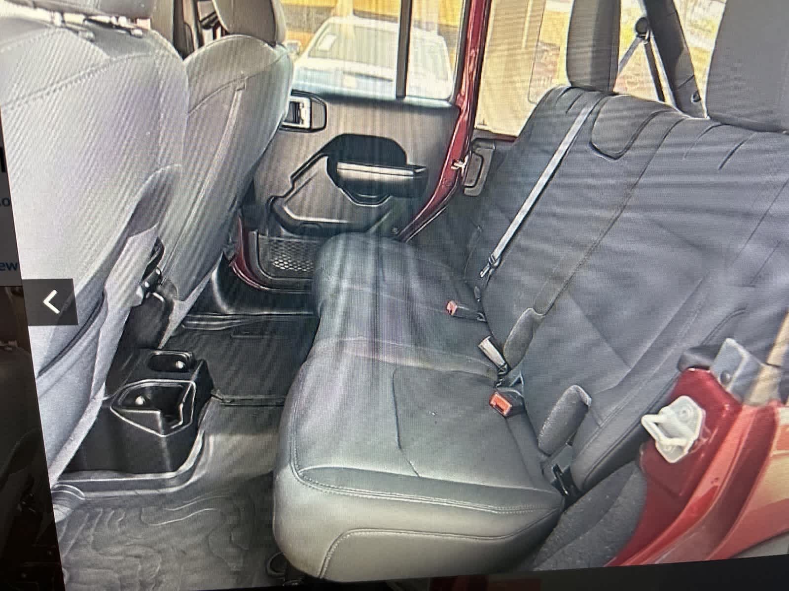 Thumbnail: 2021 Jeep Wrangler - 11