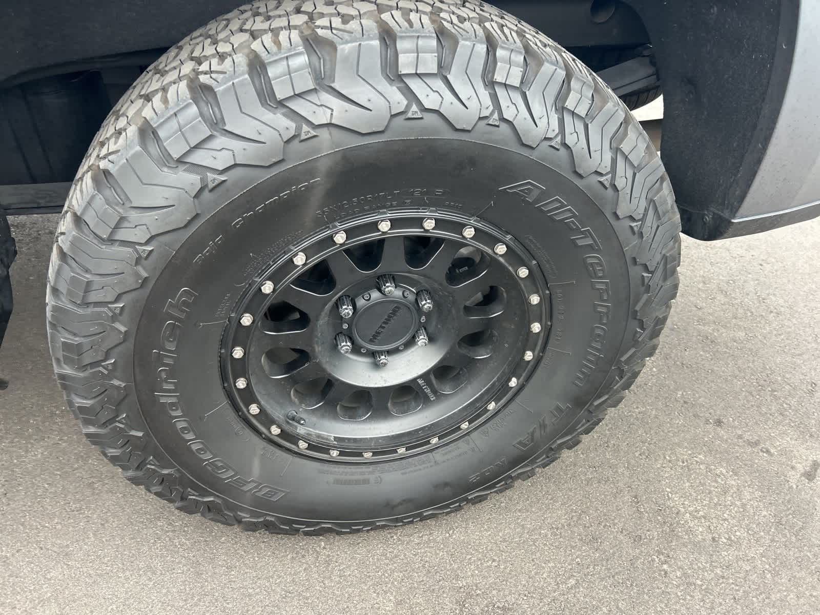 Thumbnail: 2020 Chevrolet Silverado 1500 - 18