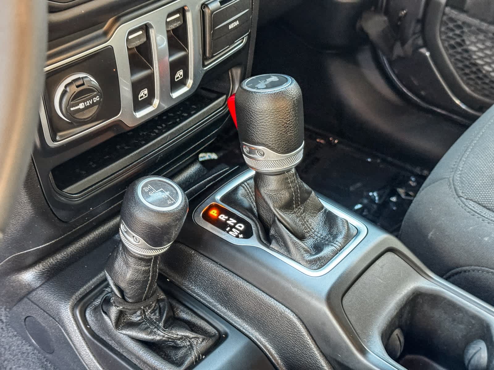 Thumbnail: 2023 Jeep Wrangler - 16