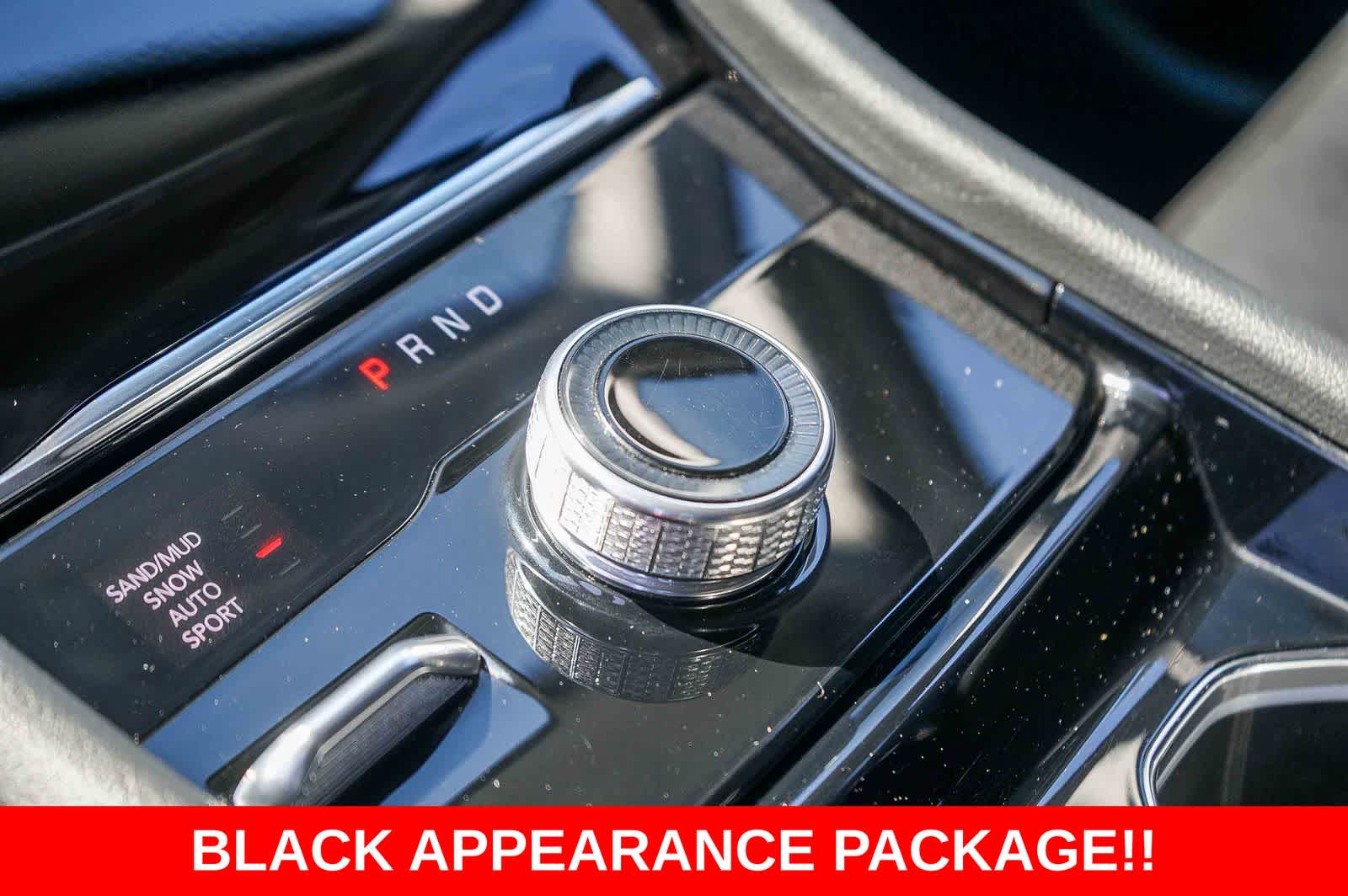 Thumbnail: 2023 Jeep Grand Cherokee - 17