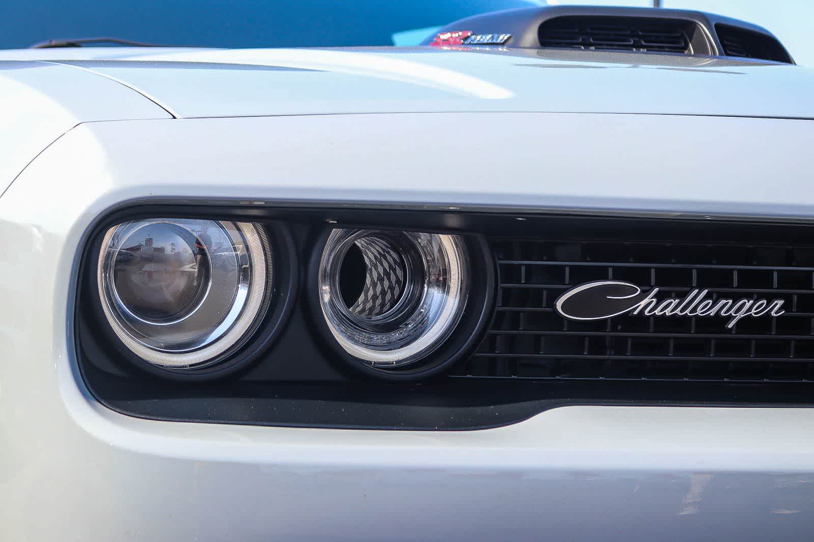 Thumbnail: 2022 Dodge Challenger - 8