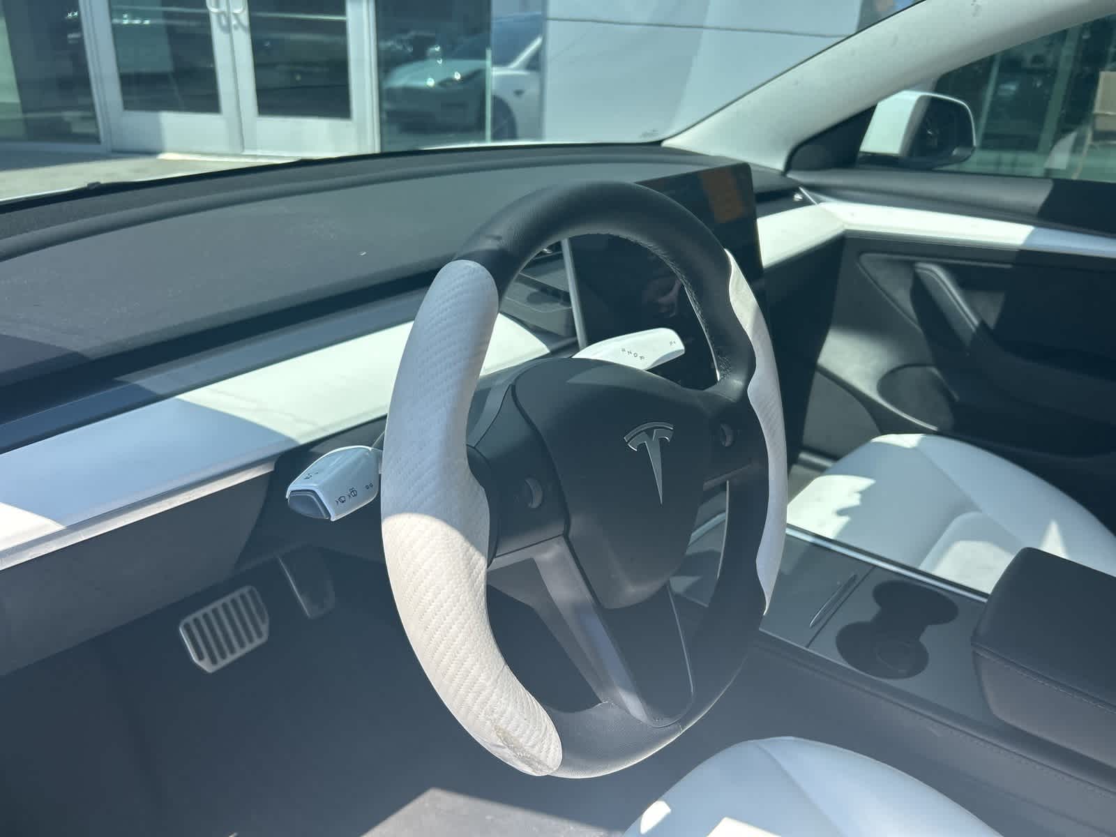 Thumbnail: 2022 Tesla Model 3 - 20