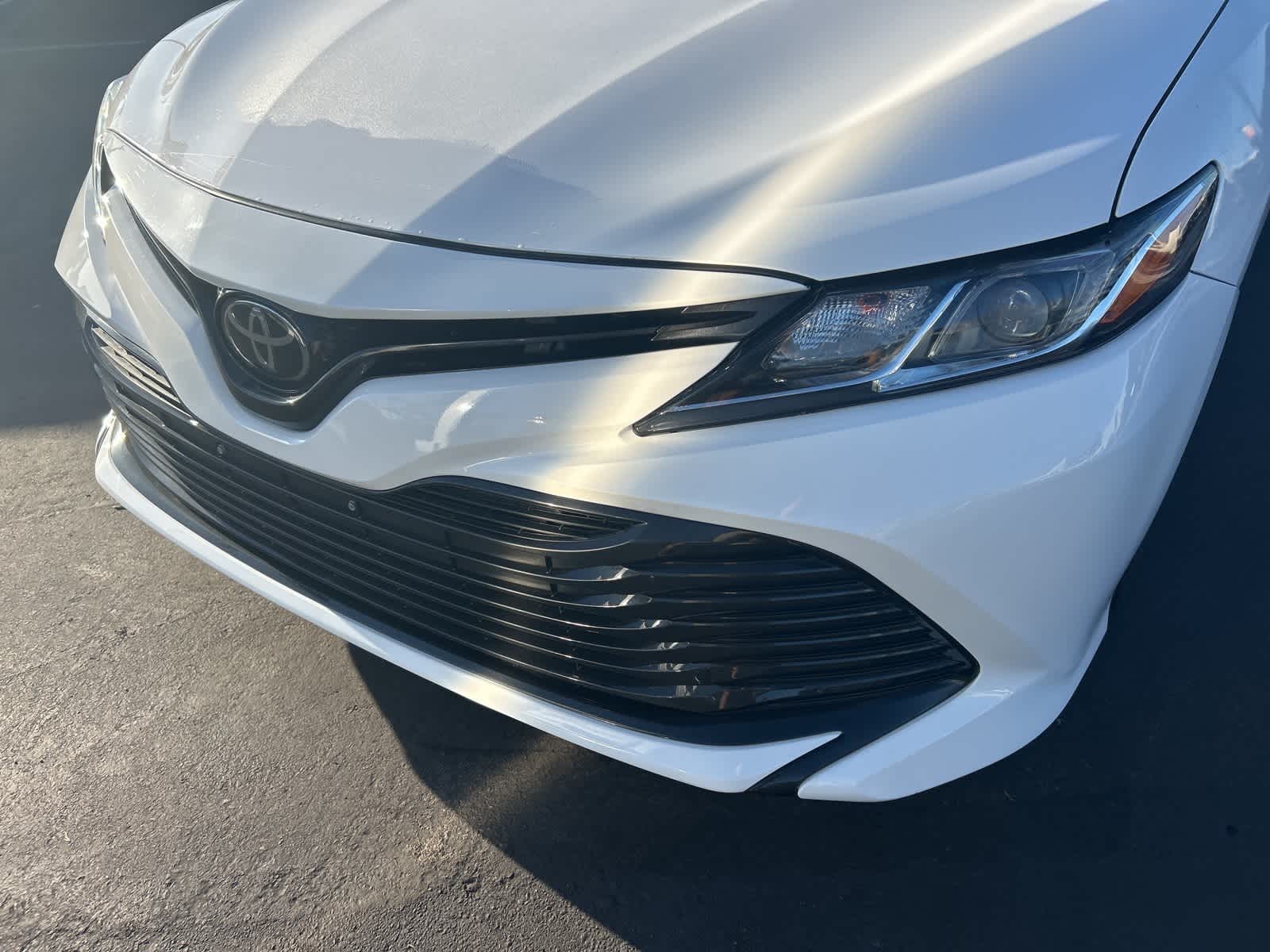 Thumbnail: 2018 Toyota Camry - 10