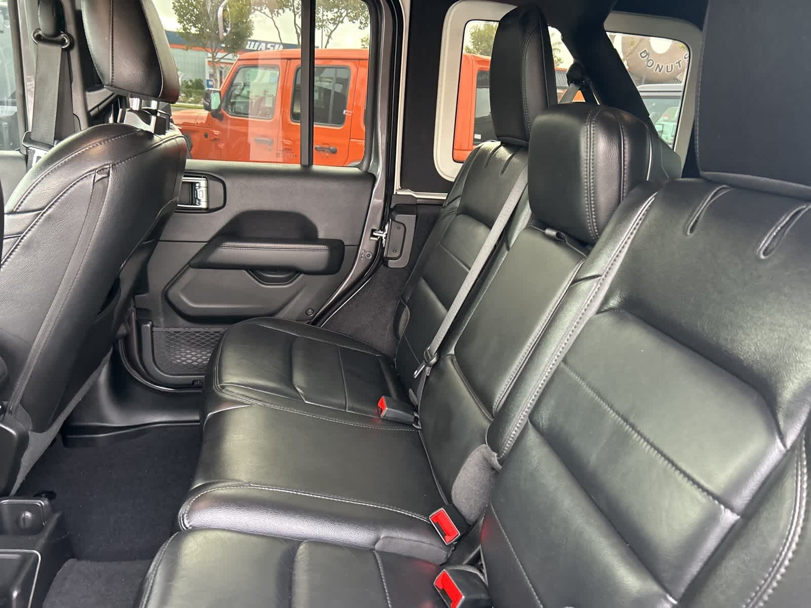 Thumbnail: 2020 Jeep Wrangler - 29