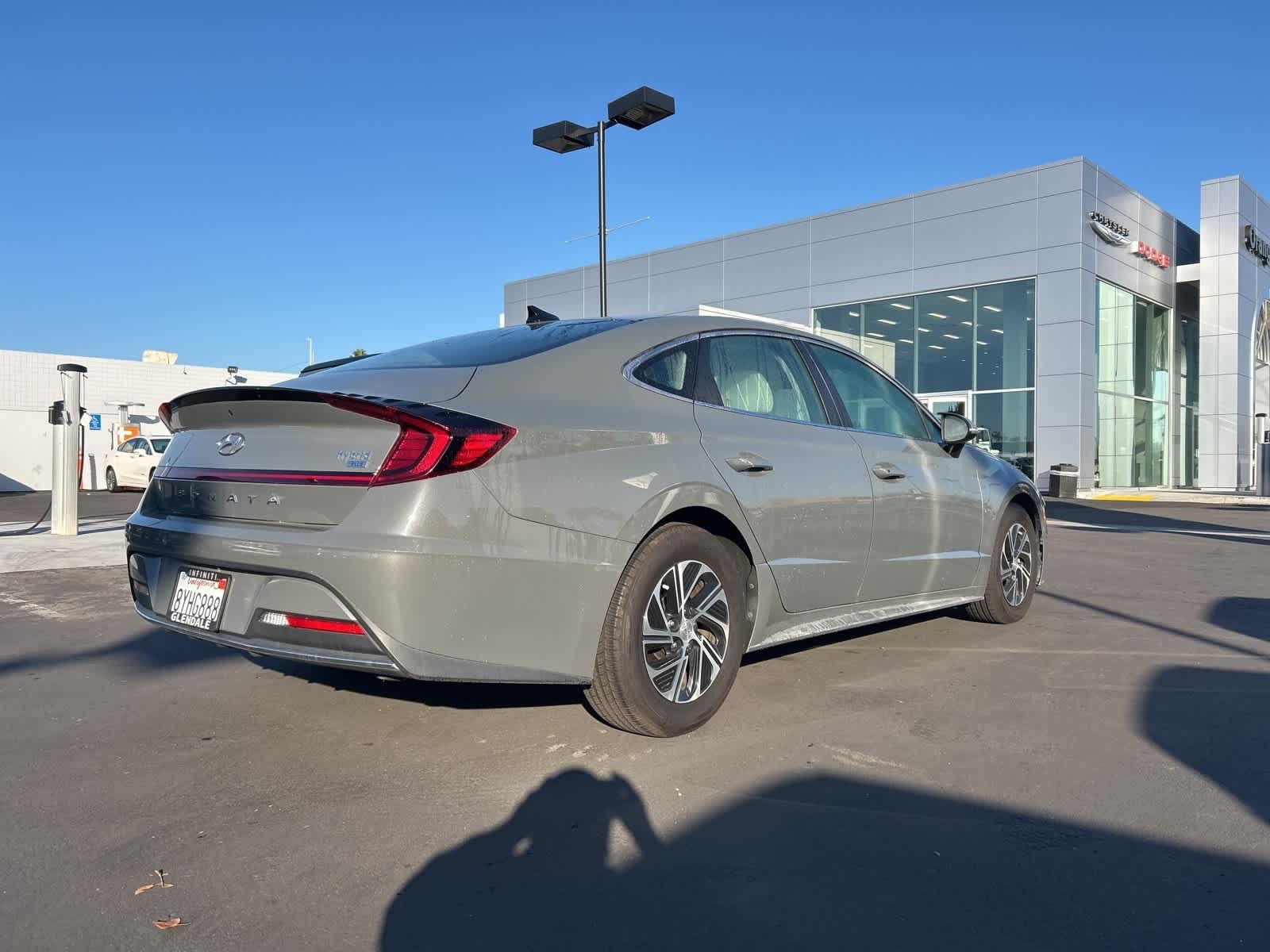 Thumbnail: 2022 Hyundai Sonata - 5