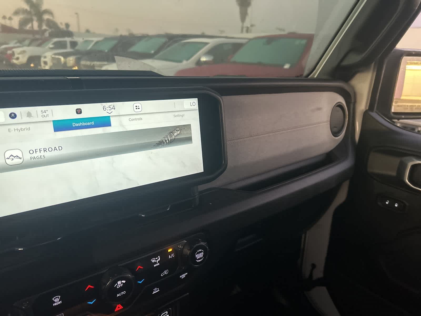 Thumbnail: 2024 Jeep Wrangler - 30