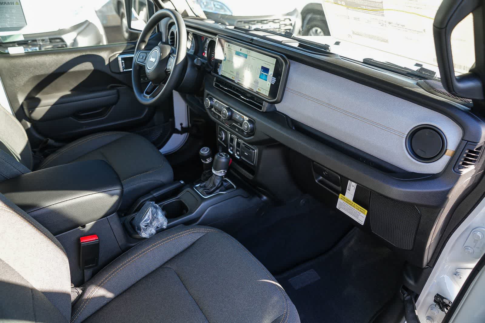 Thumbnail: 2026 Jeep Wrangler - 14