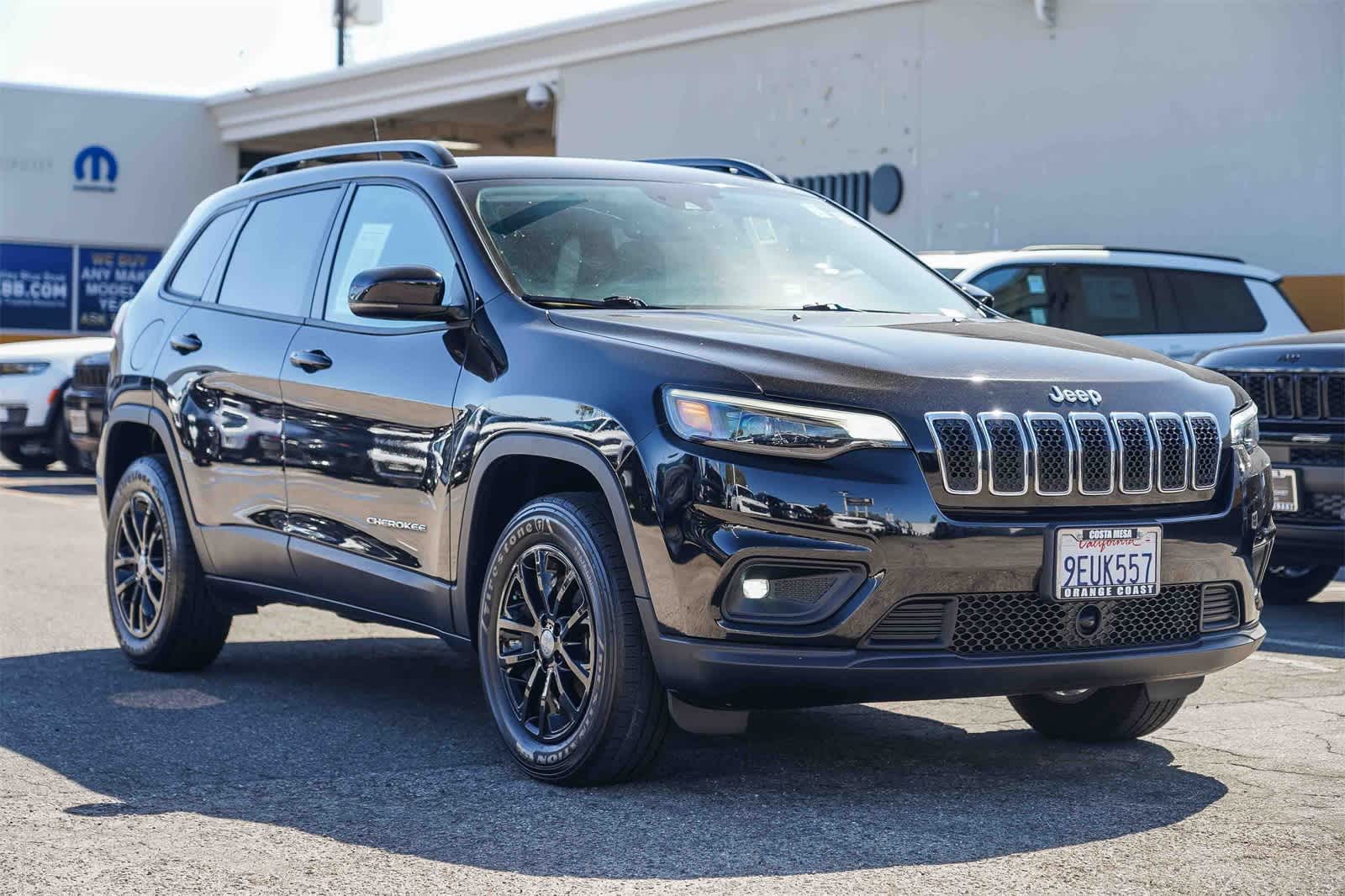 Thumbnail: 2022 Jeep Cherokee - 3