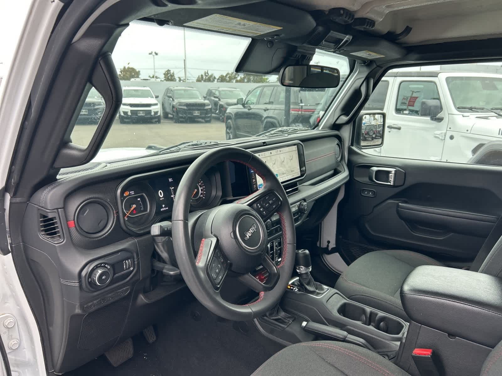 Thumbnail: 2024 Jeep Wrangler - 22