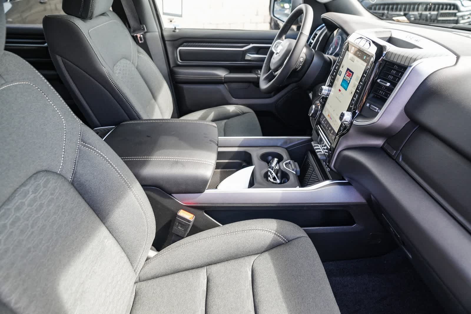 Thumbnail: 2026 RAM 1500 - 17