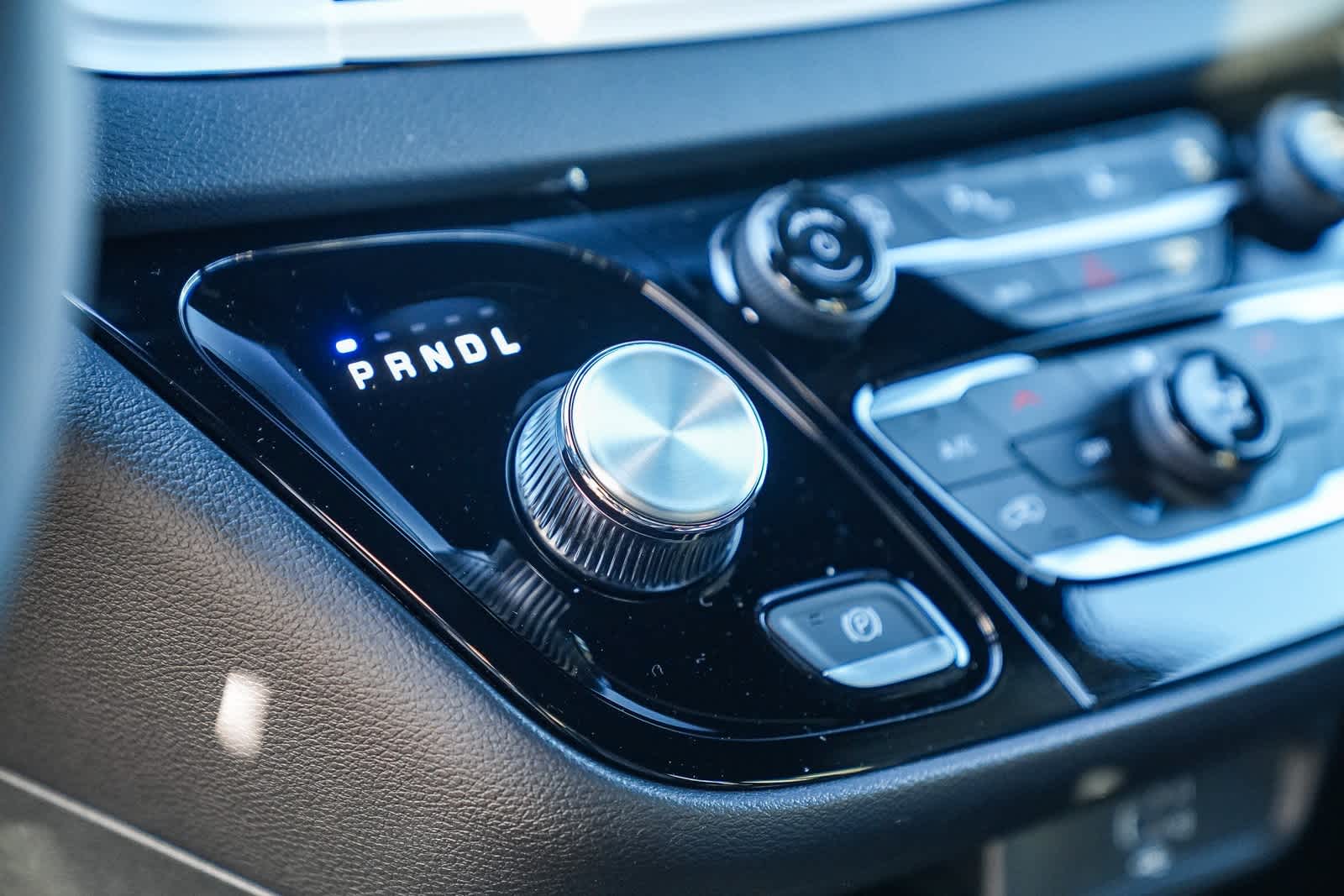 Thumbnail: 2026 Chrysler Voyager - 20