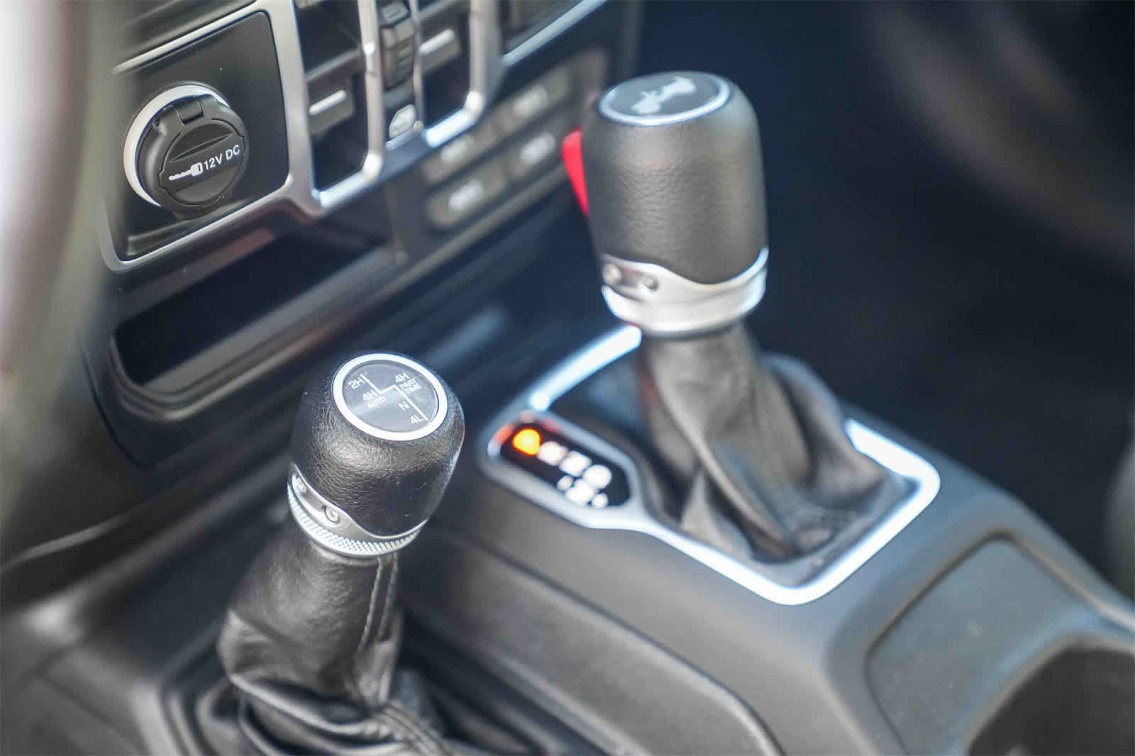 Thumbnail: 2021 Jeep Wrangler - 18