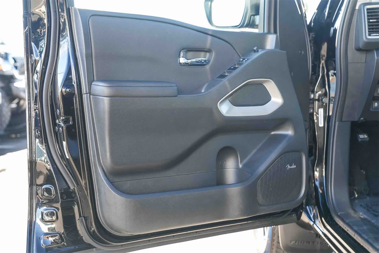 Thumbnail: 2024 Nissan Frontier - 19