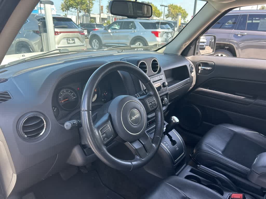 Thumbnail: 2017 Jeep Patriot - 15
