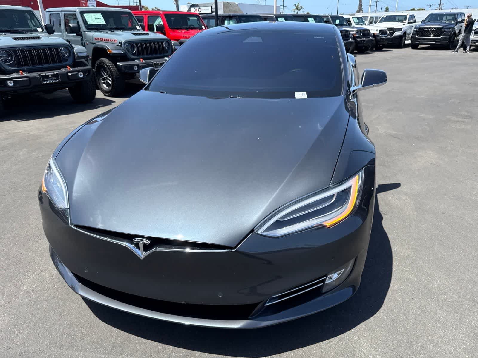 Thumbnail: 2018 Tesla Model S - 3