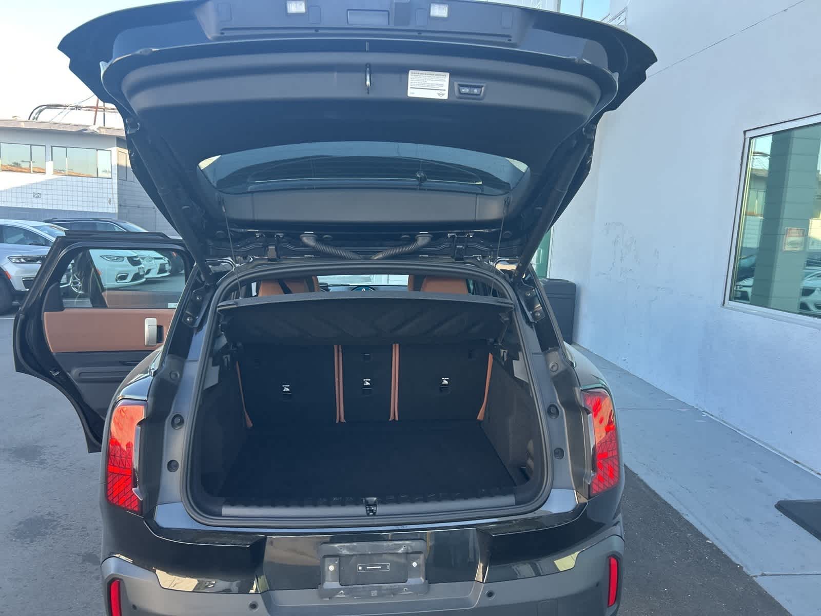 Thumbnail: 2025 MINI Cooper Countryman - 27